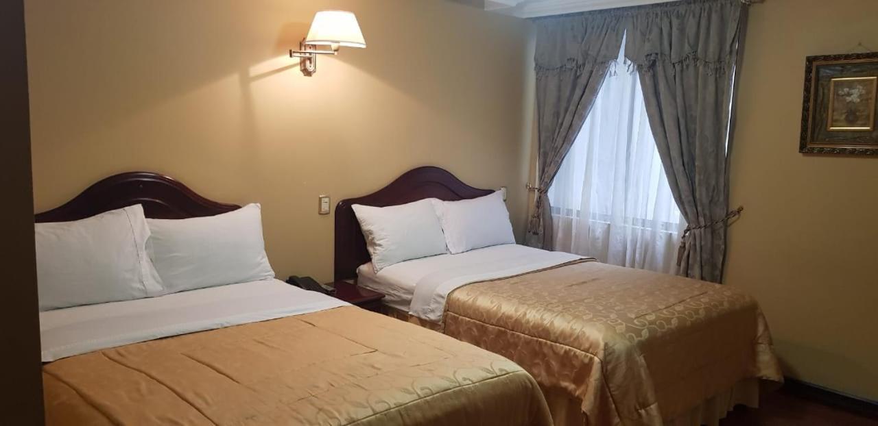 Hotel Prado Internacional Loja Exteriör bild