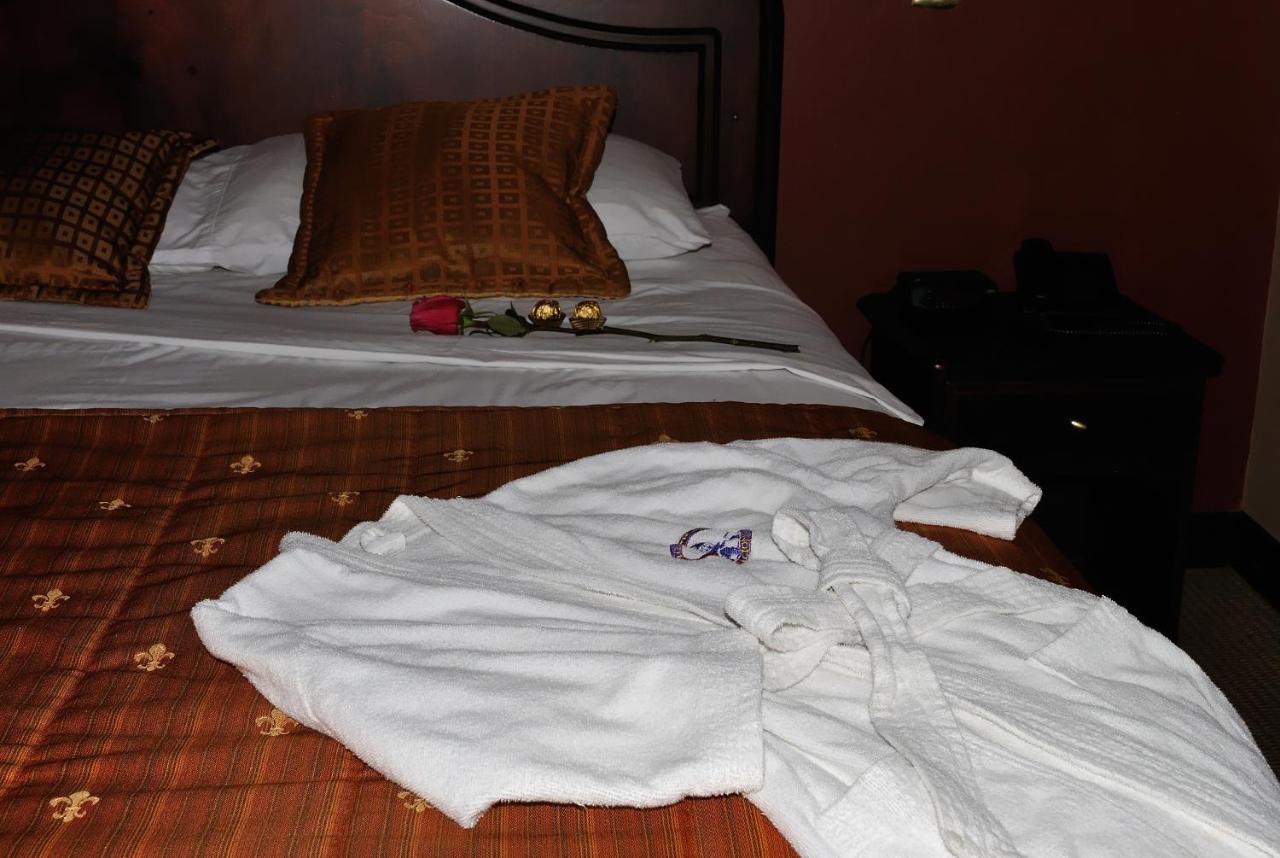 Hotel Prado Internacional Loja Exteriör bild