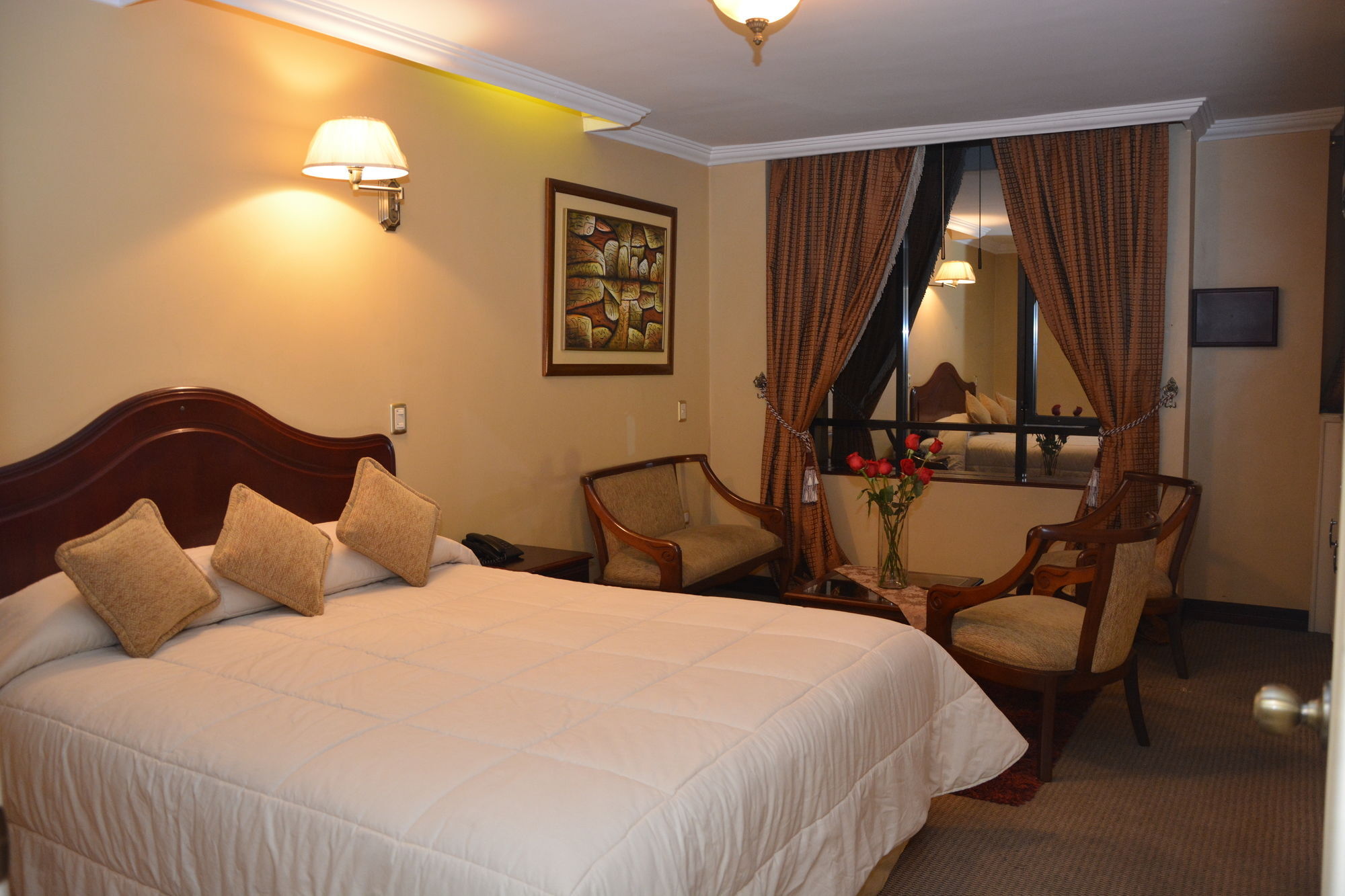 Hotel Prado Internacional Loja Exteriör bild